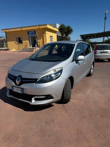 RENAULT SCENIC 15 TDI